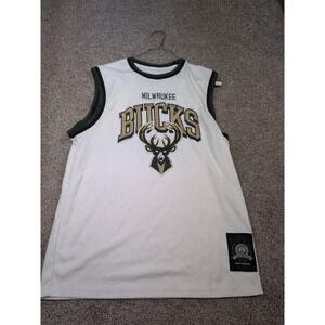 NBA Milwaukee Bucks Basketball Jersey Mens Medium White Mesh Sleeveless Fan Gear